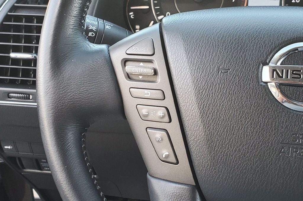 2020 Nissan Armada SL Hondo TX