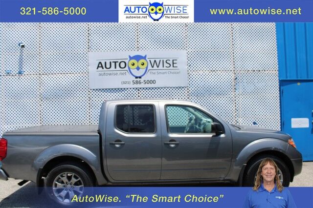 2020 Nissan Frontier CREW CAB SV VALUE TOW TONNEAU