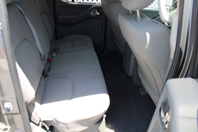 2020 Nissan Frontier CREW CAB SV VALUE TOW TONNEAU Melbourne FL