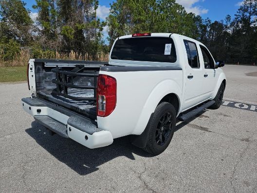 2020 Nissan Frontier Crew Cab SV 4x2