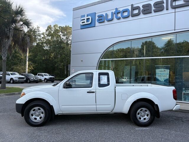 2020 Nissan Frontier S photo 2