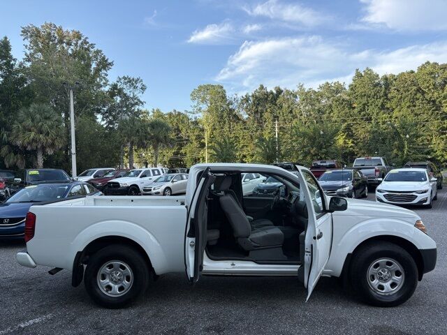 2020 Nissan Frontier S photo 25