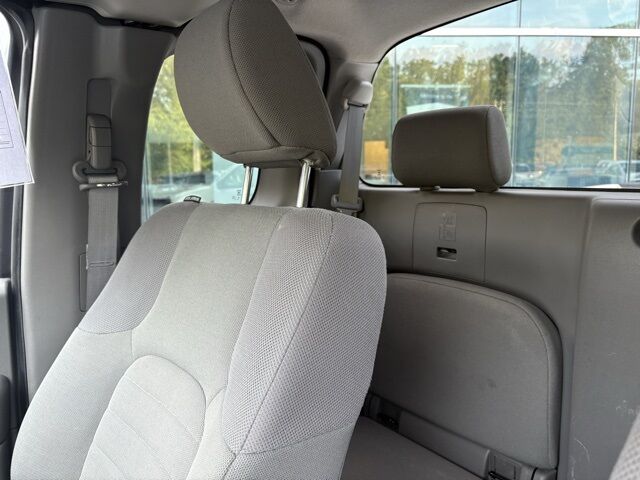 2020 Nissan Frontier S photo 21