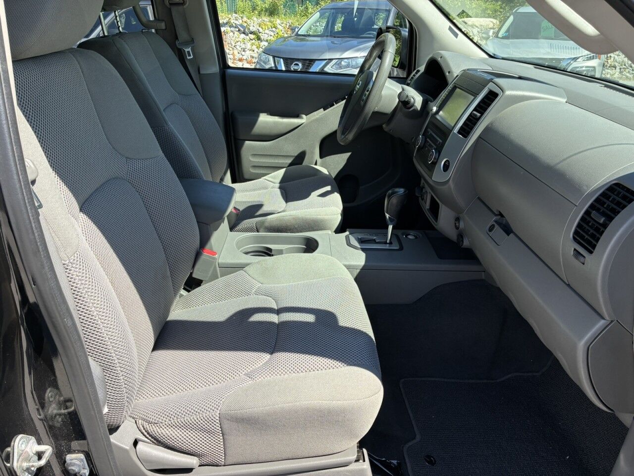 2020 Nissan Frontier SV Charlton MA