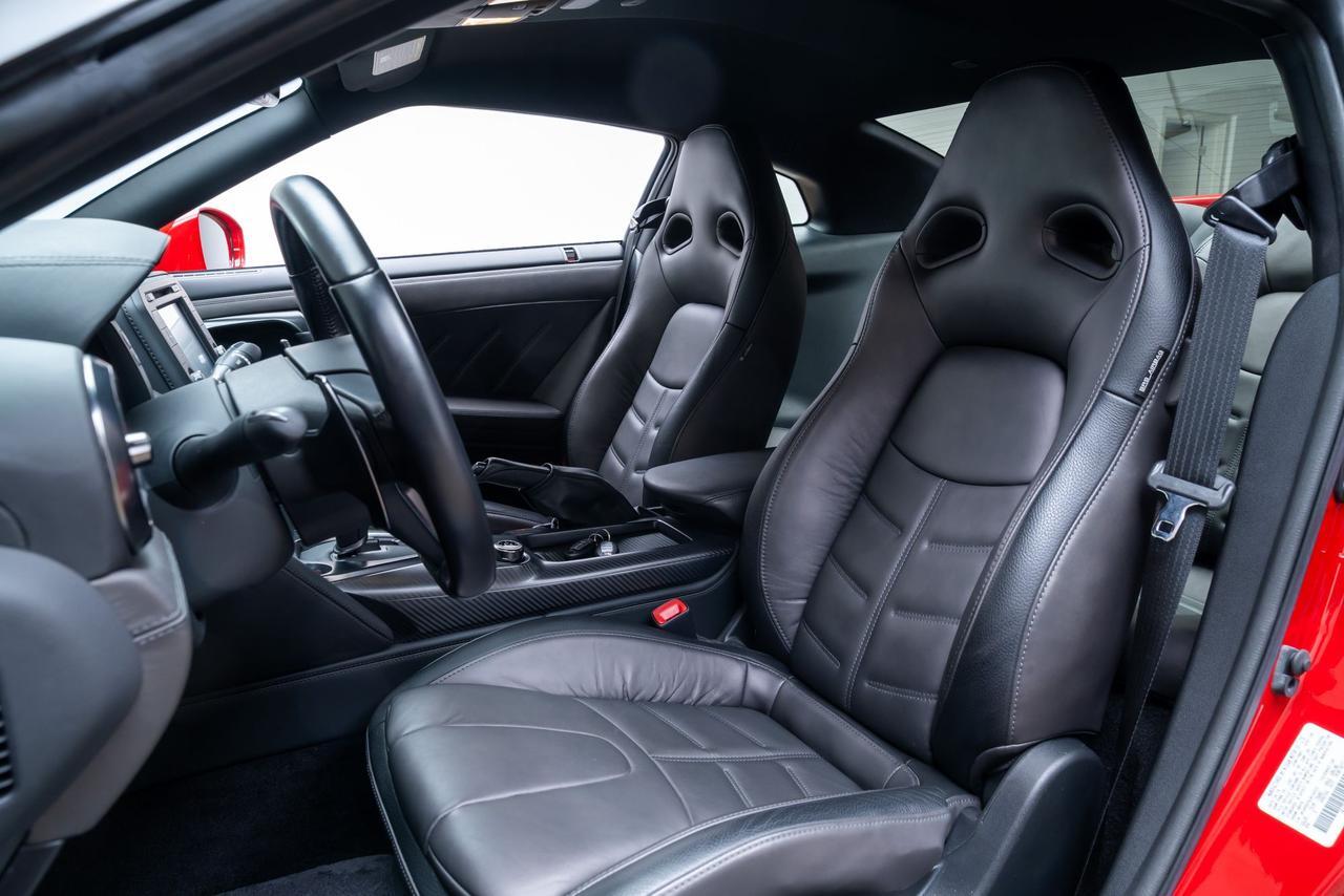 2020 Nissan GT-R Premium 2k Miles Premium Interior Package Portland OR