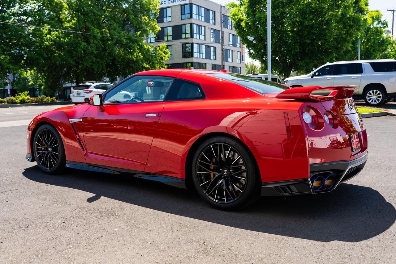2020 Nissan GT-R Premium Portland OR