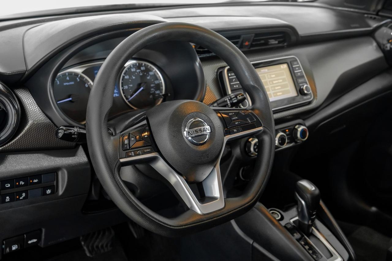 2020 Nissan Kicks S AUTOMATIC BLIND SPOT ASSIST LANE DEPARTURE FORWARD COLLISION W Carrollton TX