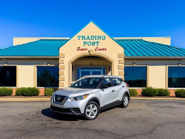 2020 Nissan Kicks S