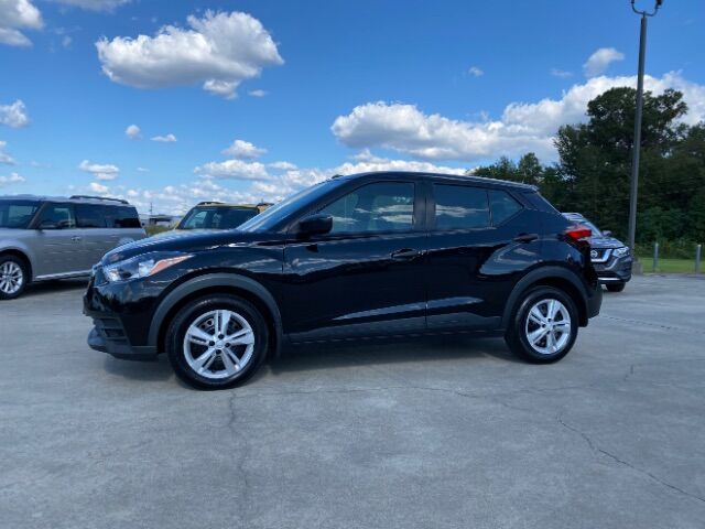 2020 Nissan Kicks