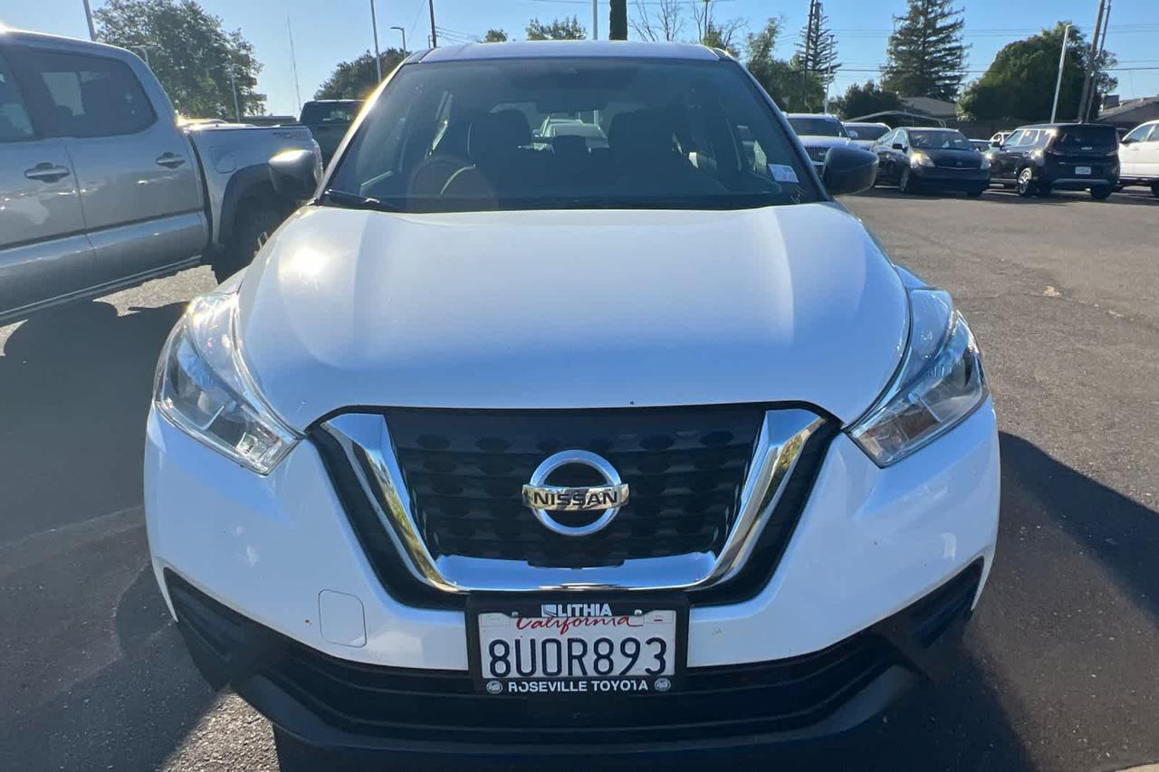 2020 Nissan Kicks S