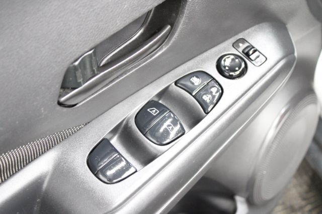 2020 Nissan Kicks S Xtronic CVT Chantilly VA