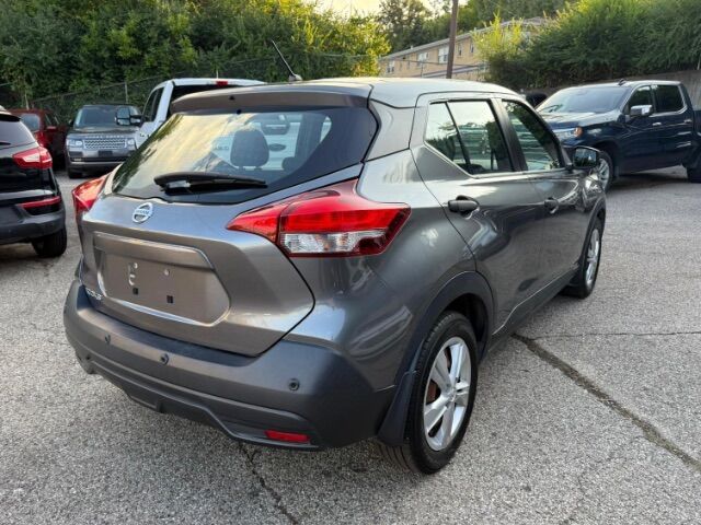 2020 Nissan Kicks S photo 7