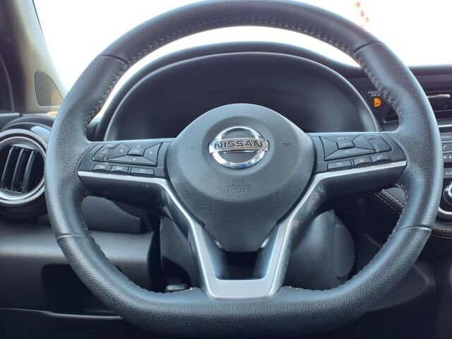 2020 Nissan Kicks SR  TX
