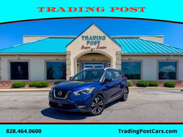 2020 Nissan Kicks SR