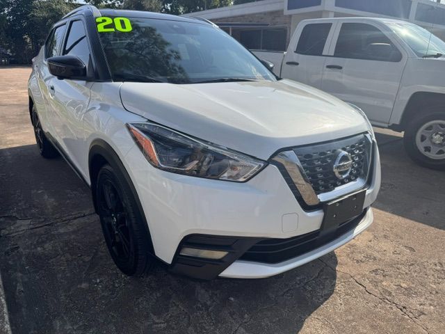 2020 Nissan Kicks SR Xtronic CVT