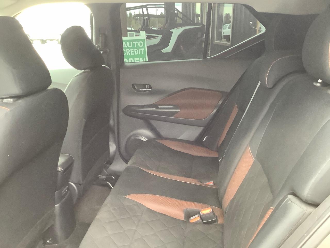 2020 Nissan Kicks SR Xtronic CVT Hayden ID
