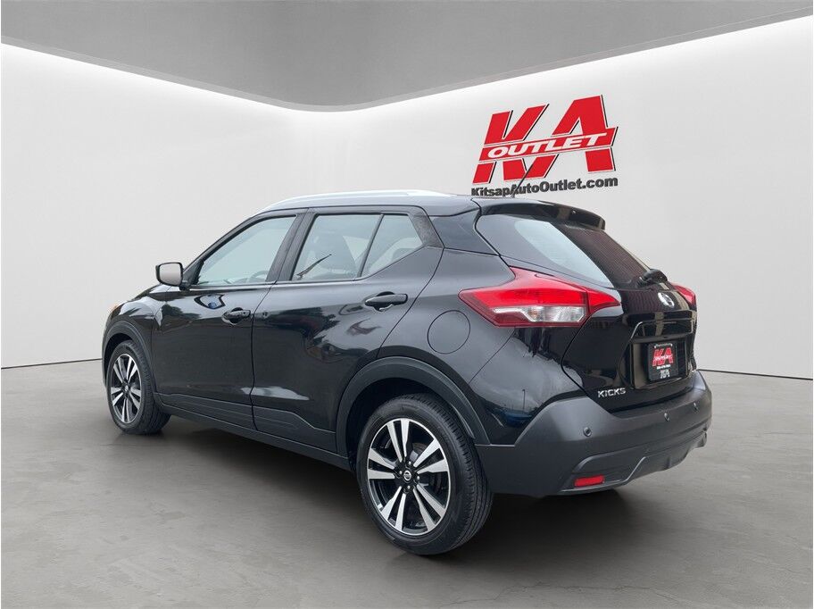 2020 Nissan Kicks SV Sport Utility 4D