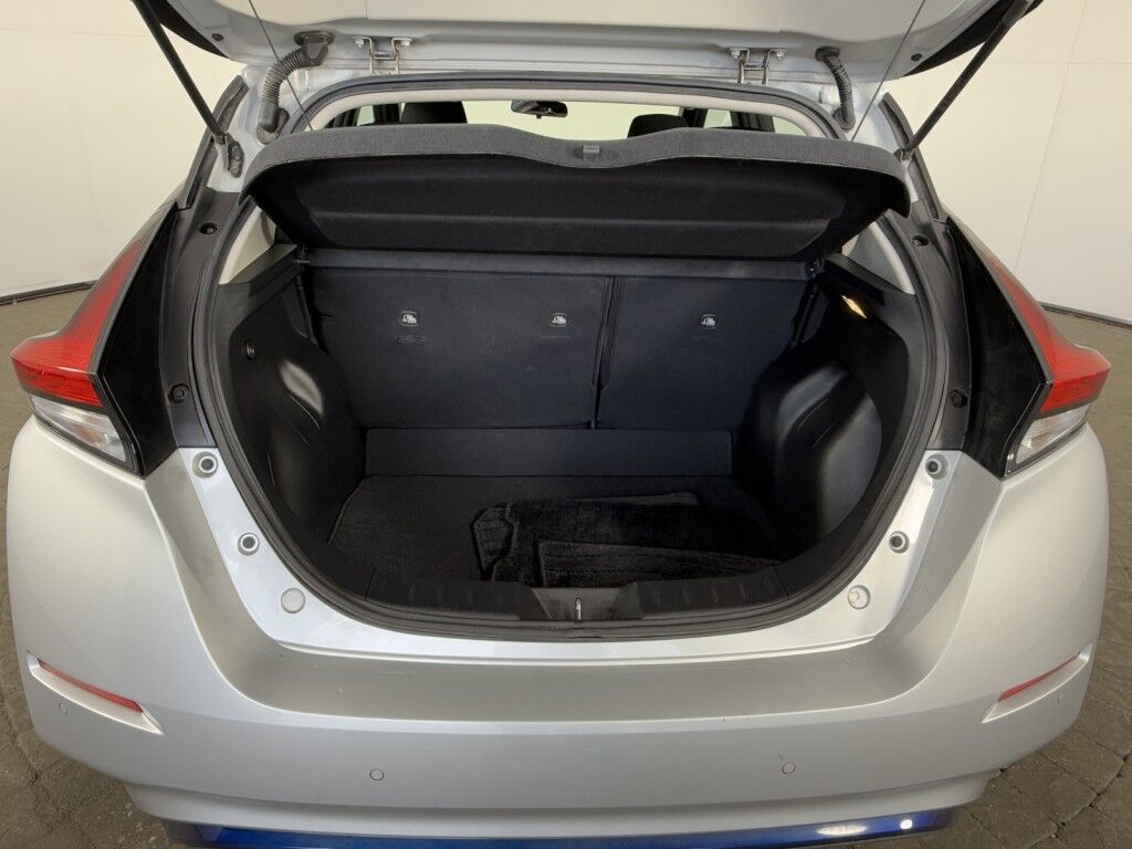 2020 Nissan LEAF SV Hatchback w/All Weather Pkg Maumee OH