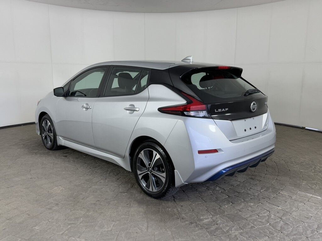 2020 Nissan LEAF SV Hatchback w/All Weather Pkg Maumee OH