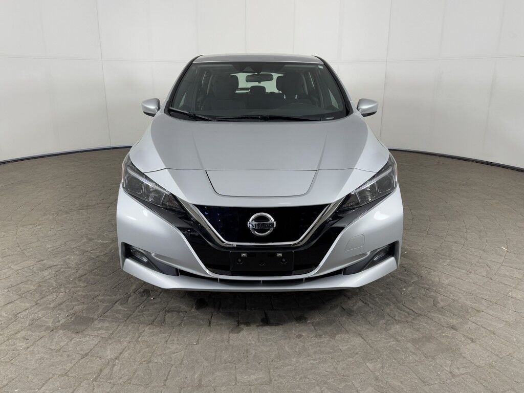 2020 Nissan LEAF SV Hatchback w/All Weather Pkg Maumee OH