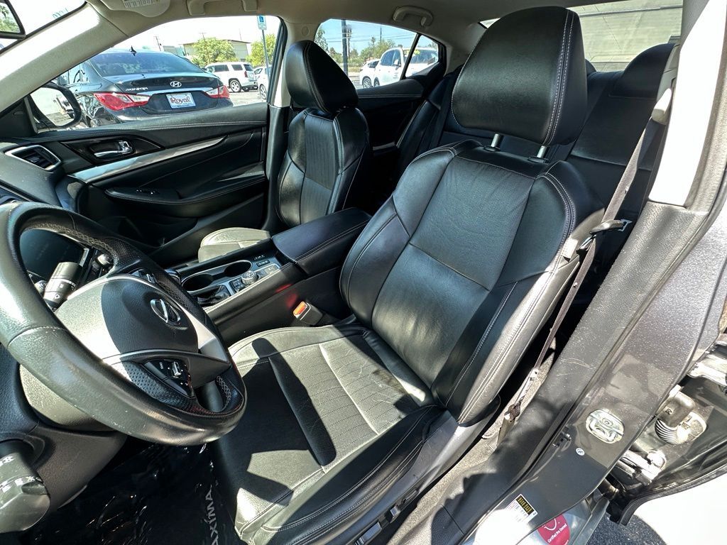 2020 Nissan Maxima 3.5 SV