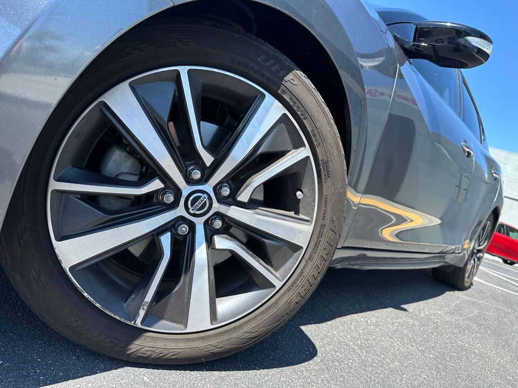 2020 Nissan Maxima 3.5 SV