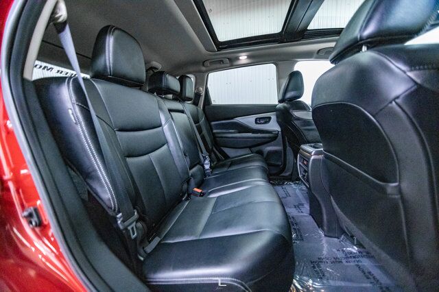 2020 Nissan Murano AWD SL Leather Roof Nav BCam Red Deer AB