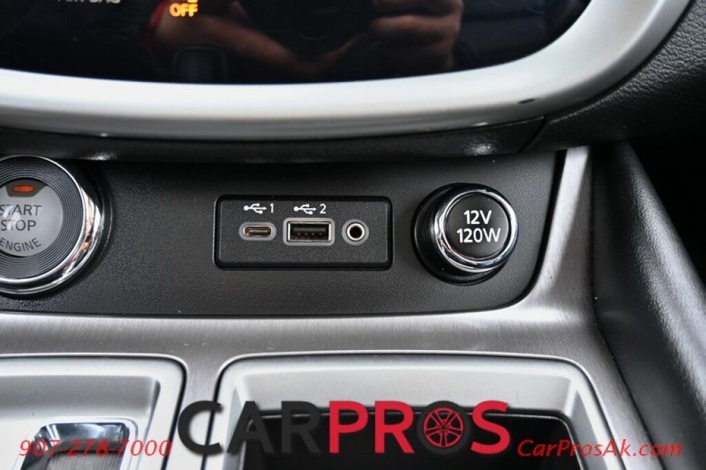 2020 Nissan Murano SL - Power & Heated Leather Seats - Heated Steering Wheel - 2nd Row Heated Seats - Bose Premium Sound - Apple CarPlay/Android Auto - NAV - Backup Camera - Dual Panel Sunroof - Keyless Entry & Start - Power Liftgate - 28 MPG Anchorage AK