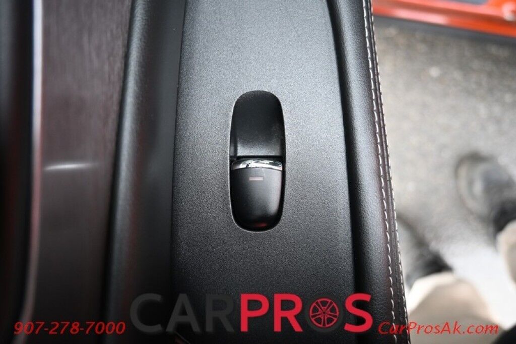 2020 Nissan Murano SL - Power & Heated Leather Seats - Heated Steering Wheel - 2nd Row Heated Seats - Bose Premium Sound - Apple CarPlay/Android Auto - NAV - Backup Camera - Dual Panel Sunroof - Keyless Entry & Start - Power Liftgate - 28 MPG Anchorage AK