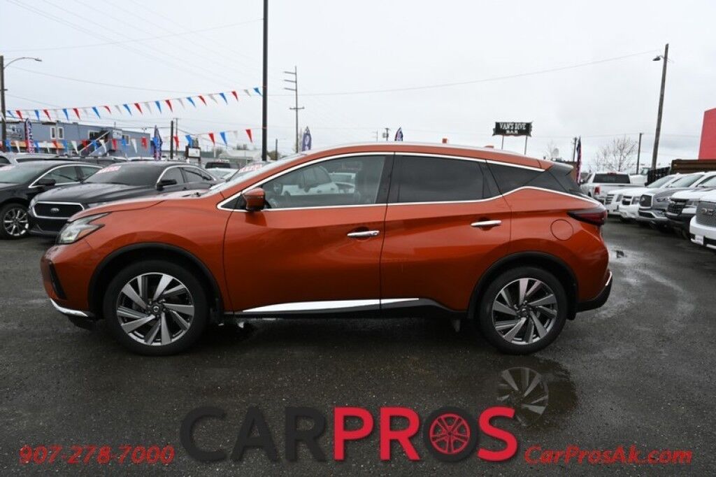 2020 Nissan Murano SL - Power & Heated Leather Seats - Heated Steering Wheel - 2nd Row Heated Seats - Bose Premium Sound - Apple CarPlay/Android Auto - NAV - Backup Camera - Dual Panel Sunroof - Keyless Entry & Start - Power Liftgate - 28 MPG Anchorage AK