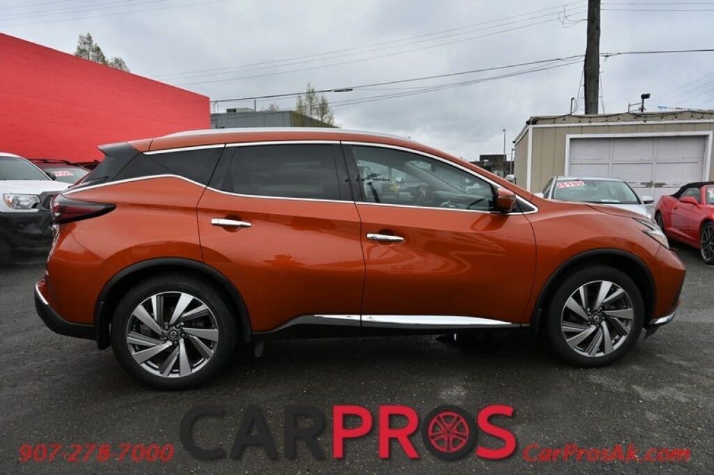 2020 Nissan Murano SL - Power & Heated Leather Seats - Heated Steering Wheel - 2nd Row Heated Seats - Bose Premium Sound - Apple CarPlay/Android Auto - NAV - Backup Camera - Dual Panel Sunroof - Keyless Entry & Start - Power Liftgate - 28 MPG Anchorage AK