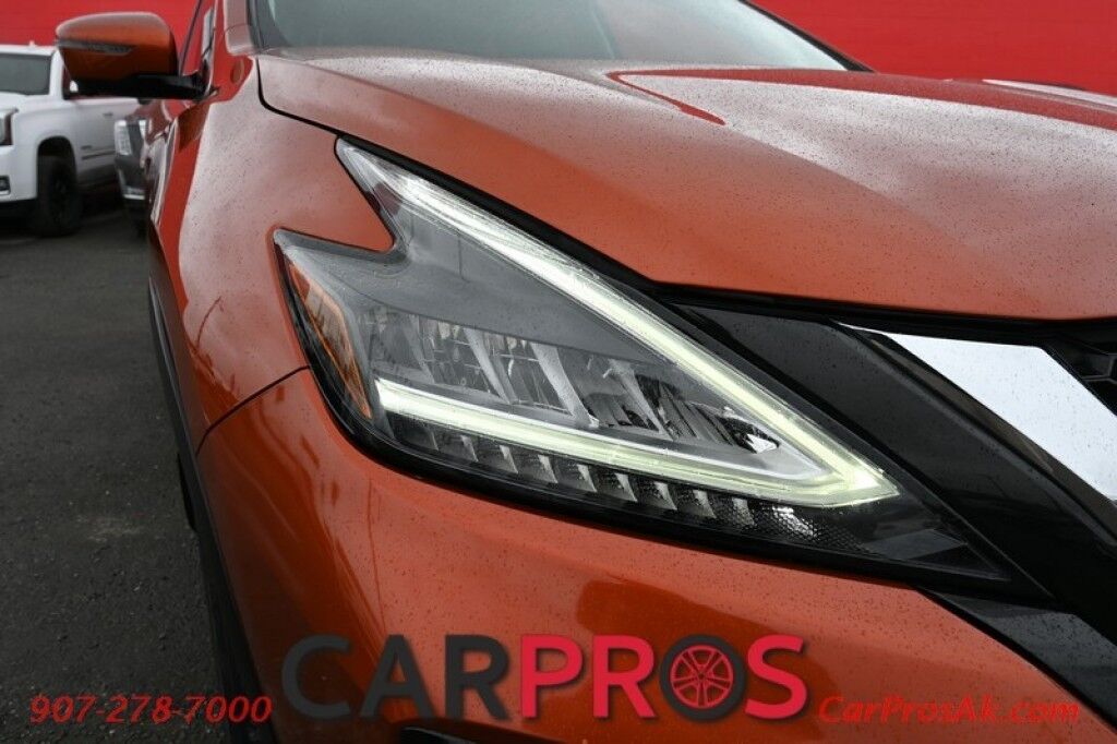 2020 Nissan Murano SL - Power & Heated Leather Seats - Heated Steering Wheel - 2nd Row Heated Seats - Bose Premium Sound - Apple CarPlay/Android Auto - NAV - Backup Camera - Dual Panel Sunroof - Keyless Entry & Start - Power Liftgate - 28 MPG Anchorage AK