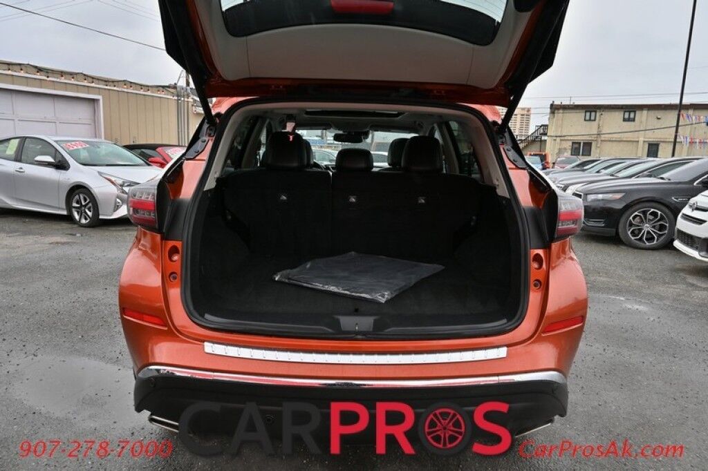 2020 Nissan Murano SL - Power & Heated Leather Seats - Heated Steering Wheel - 2nd Row Heated Seats - Bose Premium Sound - Apple CarPlay/Android Auto - NAV - Backup Camera - Dual Panel Sunroof - Keyless Entry & Start - Power Liftgate - 28 MPG Anchorage AK