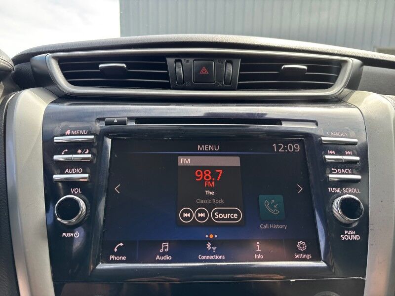 2020 Nissan Murano SV photo 20