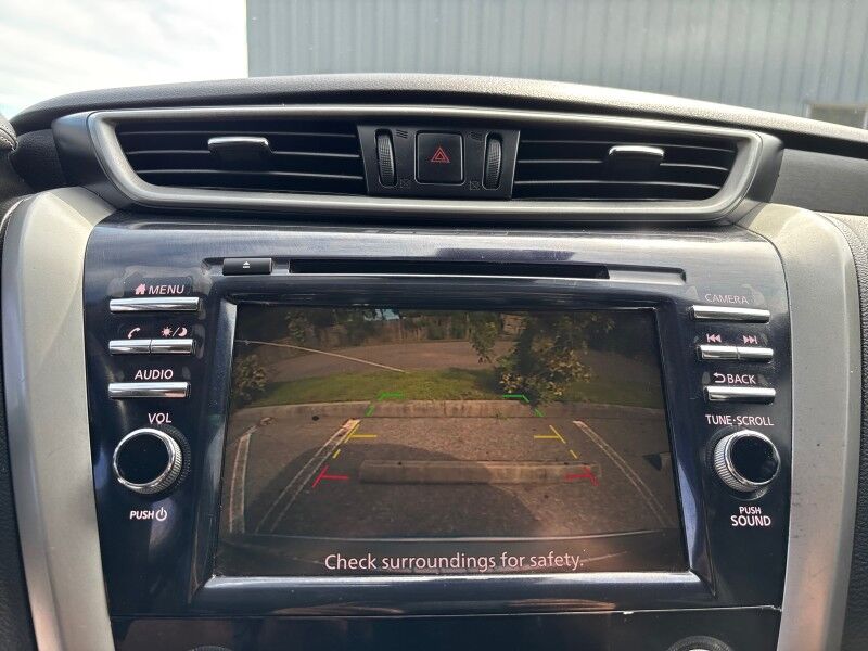 2020 Nissan Murano SV photo 21