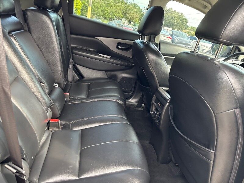 2020 Nissan Murano SV photo 12