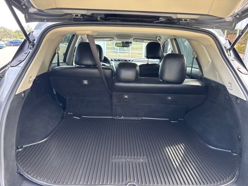 2020 Nissan Murano SV photo 14