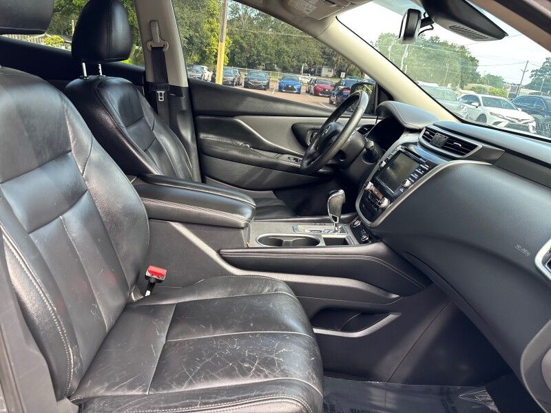 2020 Nissan Murano SV photo 13