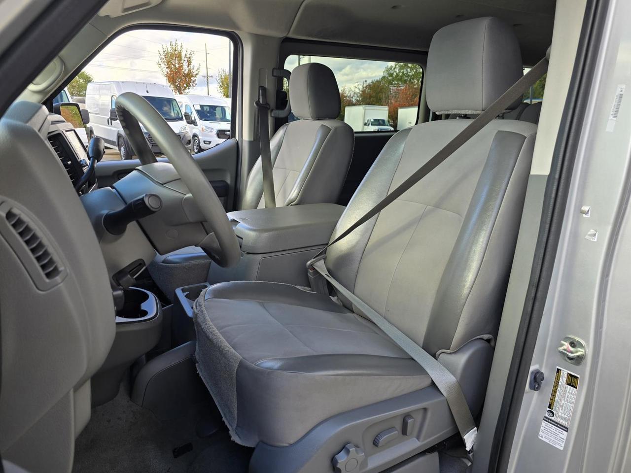 2020 Nissan NV Passenger NV3500HD SV 12-Passenger Van Concord NC