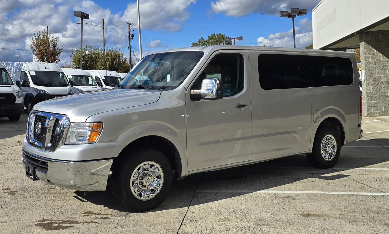 2020 Nissan NV Passenger NV3500HD SV 12-Passenger Van Concord NC