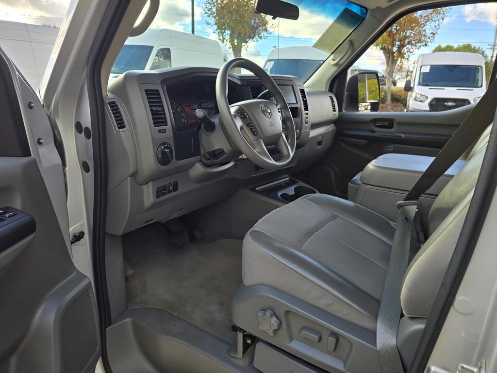 2020 Nissan NV Passenger SV Concord NC