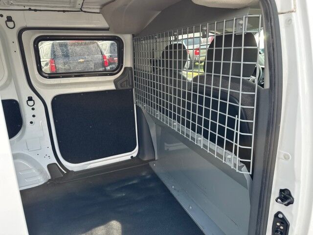 2020 Nissan NV200 SV photo 19