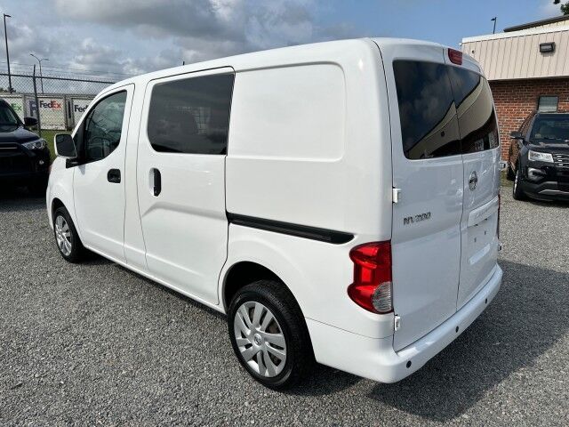 2020 Nissan NV200 SV photo 11