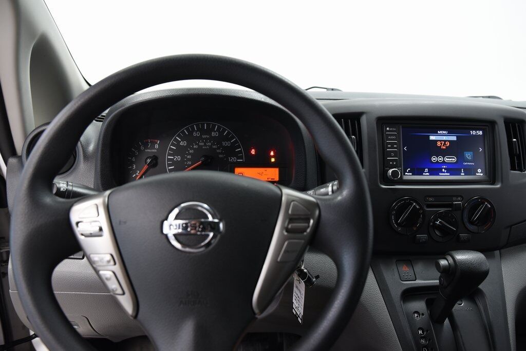 2020 Nissan NV200 SV Akron