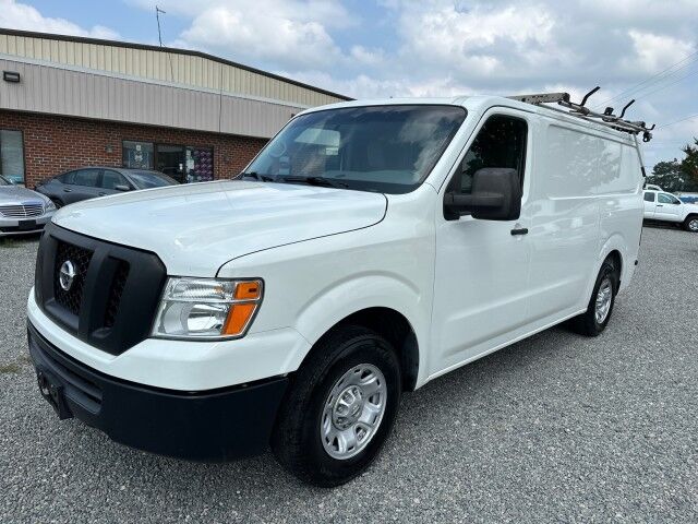 2020 Nissan NV2500 Cargo SV w/ Ladder Rack & Bin Package Low Top 4.0L Ashland VA