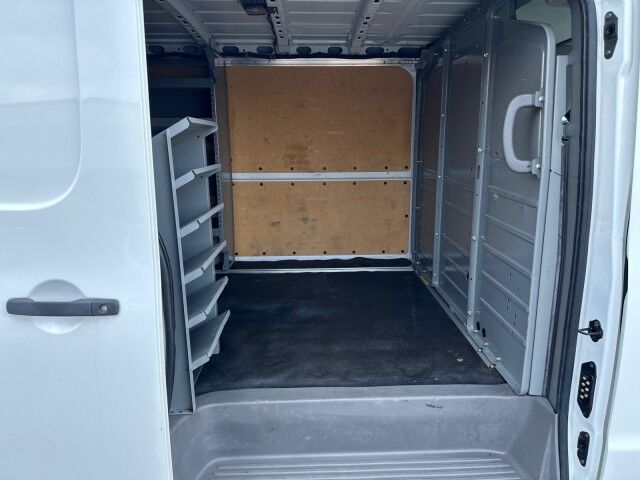 2020 Nissan NV2500 Cargo SV w/ Ladder Rack & Bin Package Low Top 4.0L Ashland VA