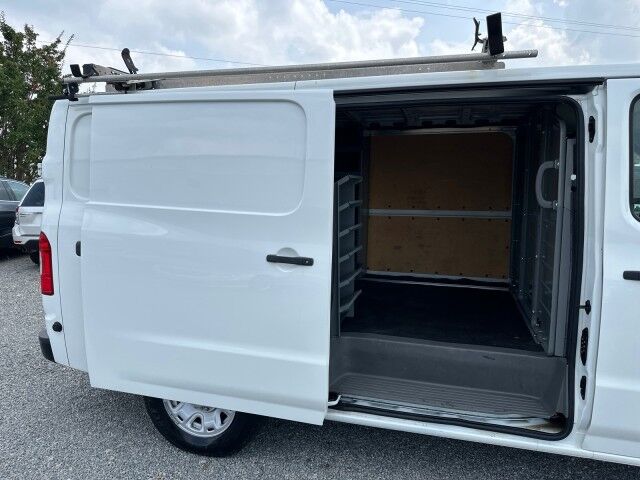 2020 Nissan NV2500 Cargo SV w/ Ladder Rack & Bin Package Low Top 4.0L Ashland VA