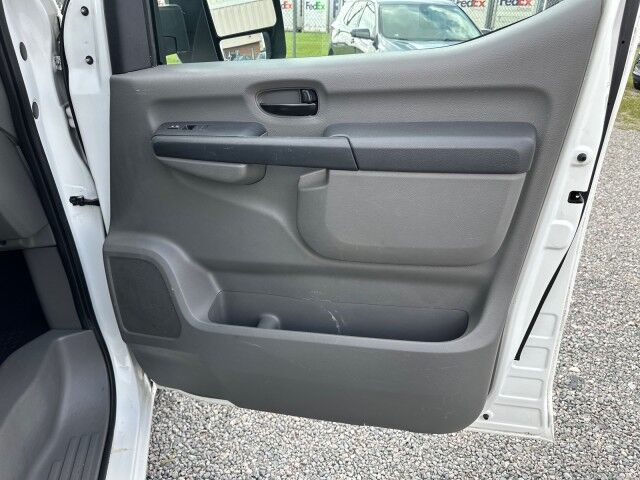 2020 Nissan NV2500 Cargo SV w/ Ladder Rack & Bin Package Low Top 4.0L Ashland VA