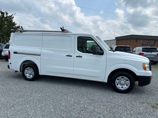 2020 Nissan NV2500 Cargo SV w/ Ladder Rack & Bin Package Low Top 4.0L Ashland VA