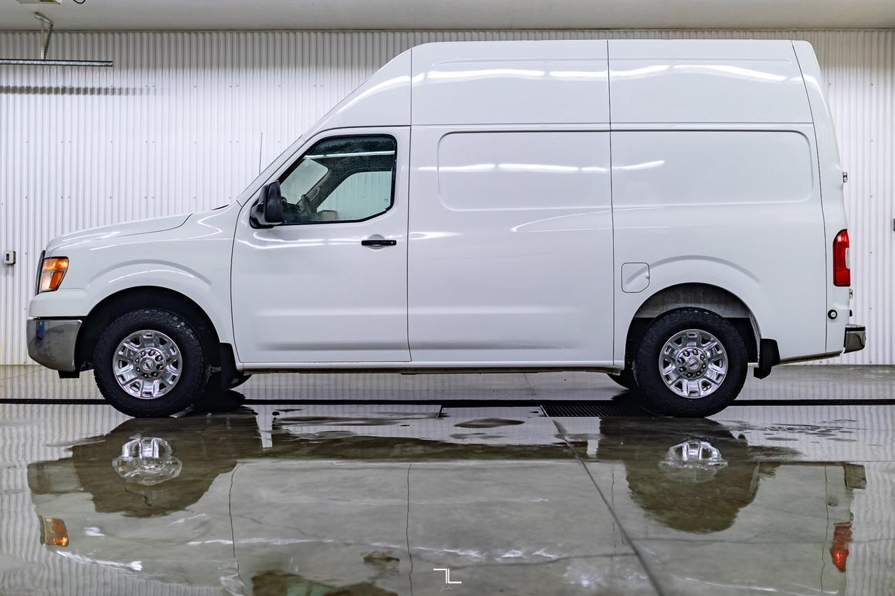 2020 Nissan NV2500 SV High Roof Cargo Van Nav BCam Red Deer AB